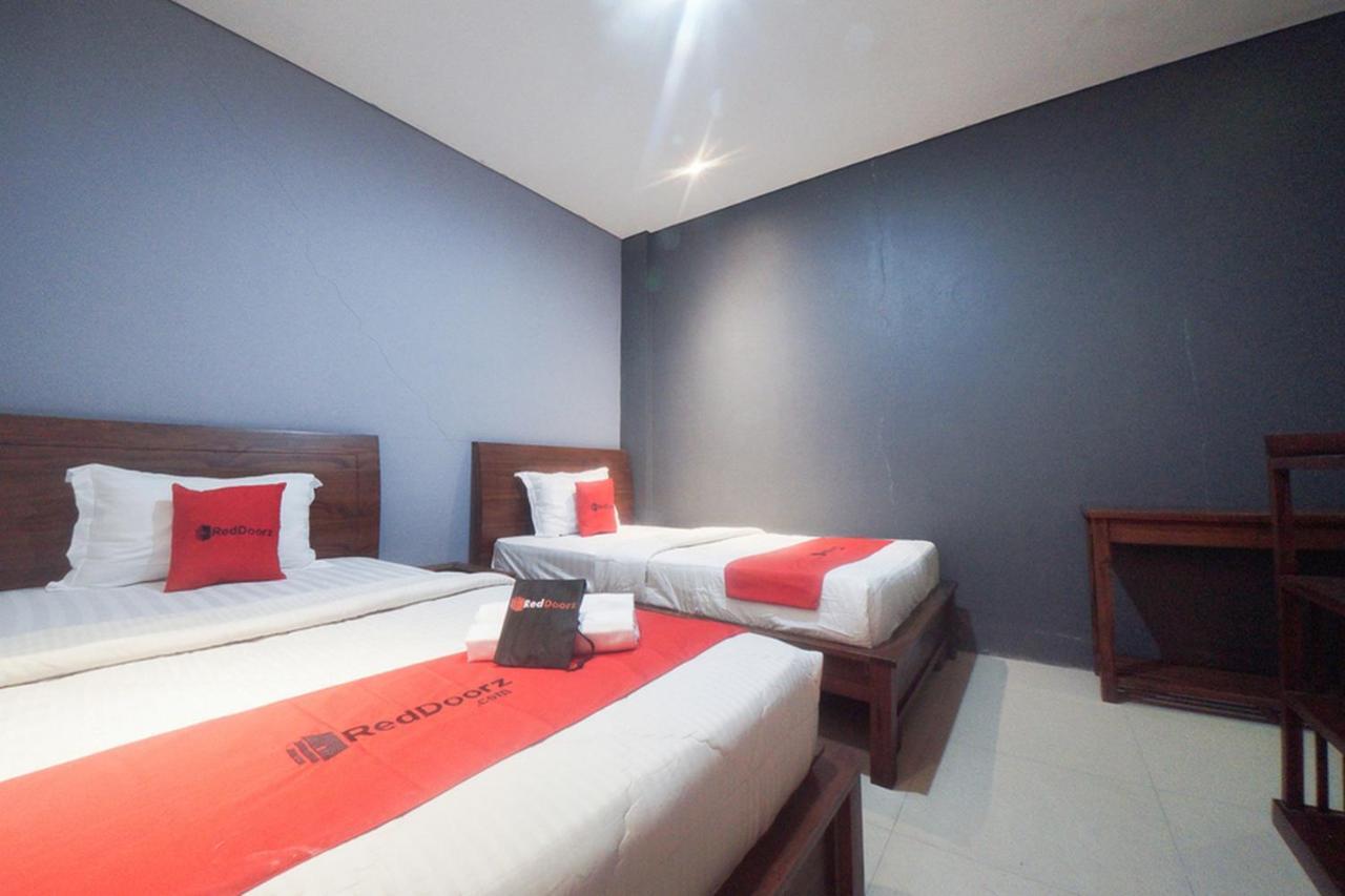 Reddoorz Syariah Near Suzuya Mall Banda Aceh 2 Geutieue Екстер'єр фото